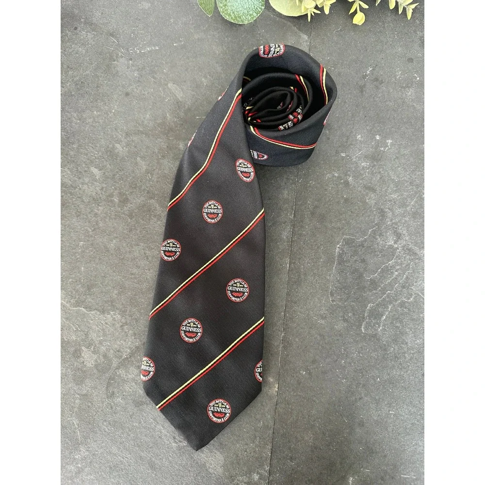 Vintage Guinness Tootal Beer Logo necktie black polyester novelty short